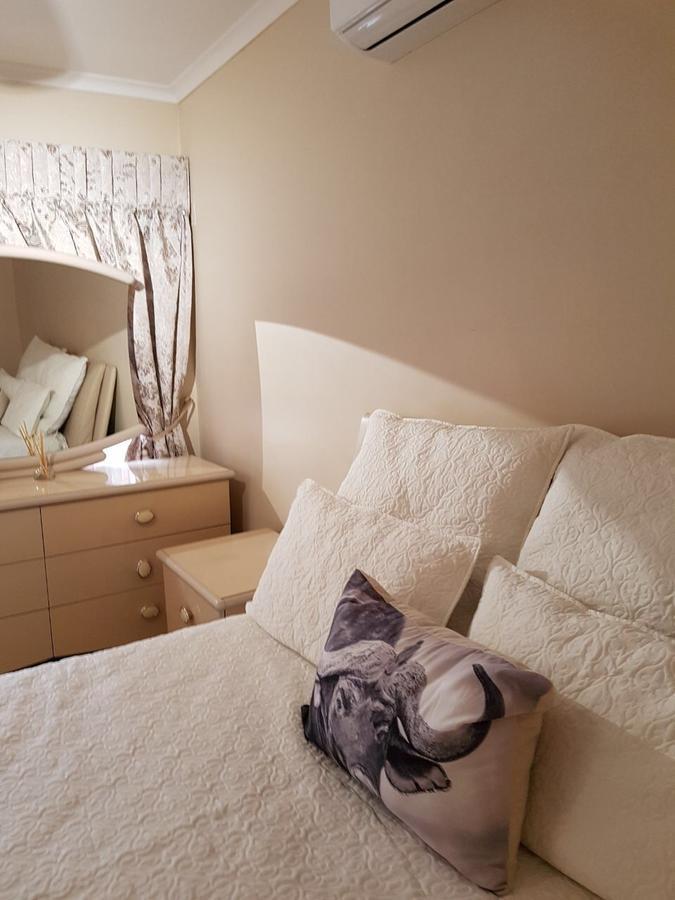 Khuvena Guesthouse ランドバーグ エクステリア 写真