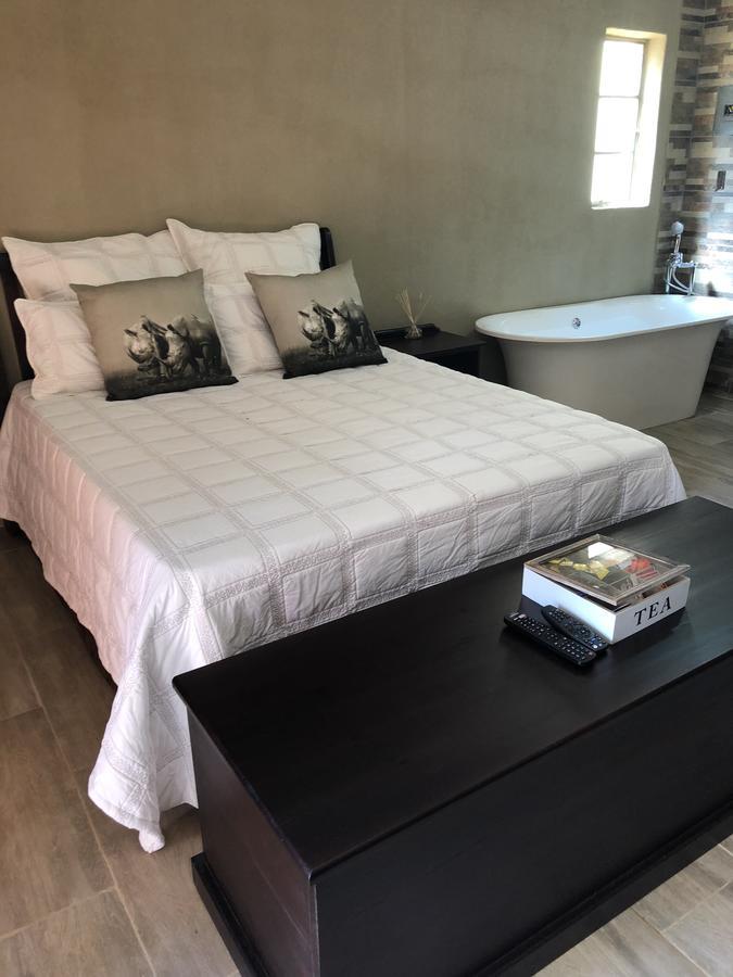 Khuvena Guesthouse ランドバーグ エクステリア 写真