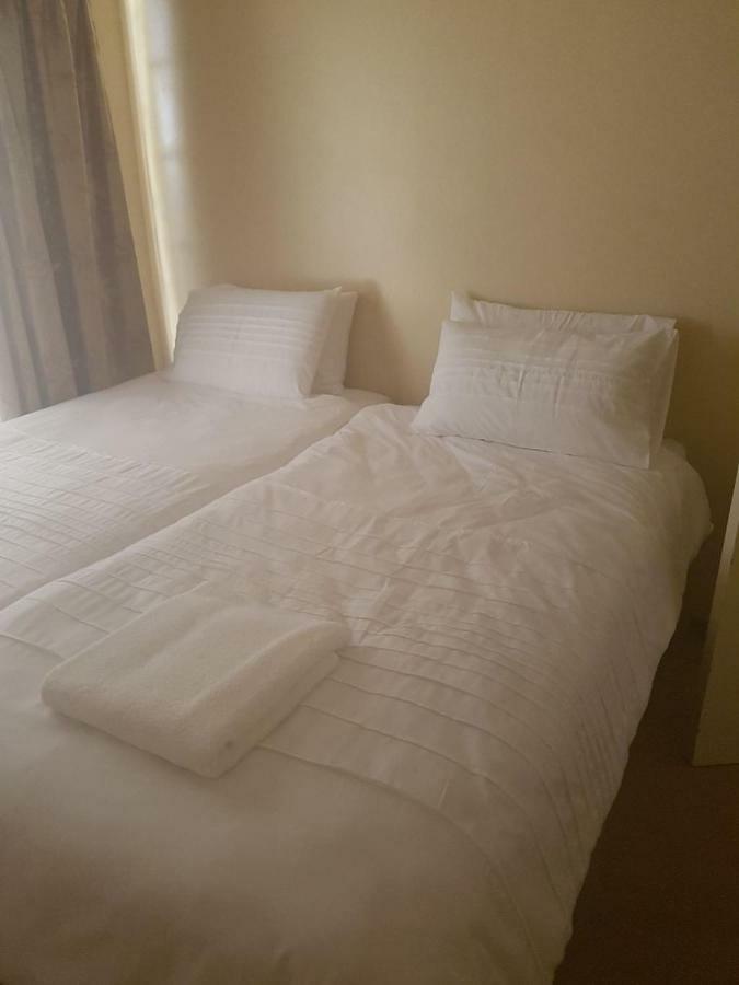 Khuvena Guesthouse ランドバーグ エクステリア 写真